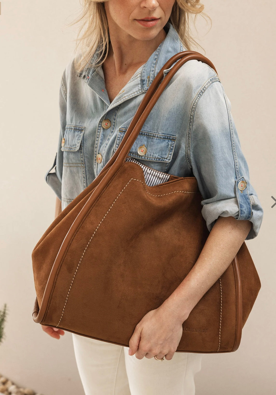 Sutton Shoulder Bag