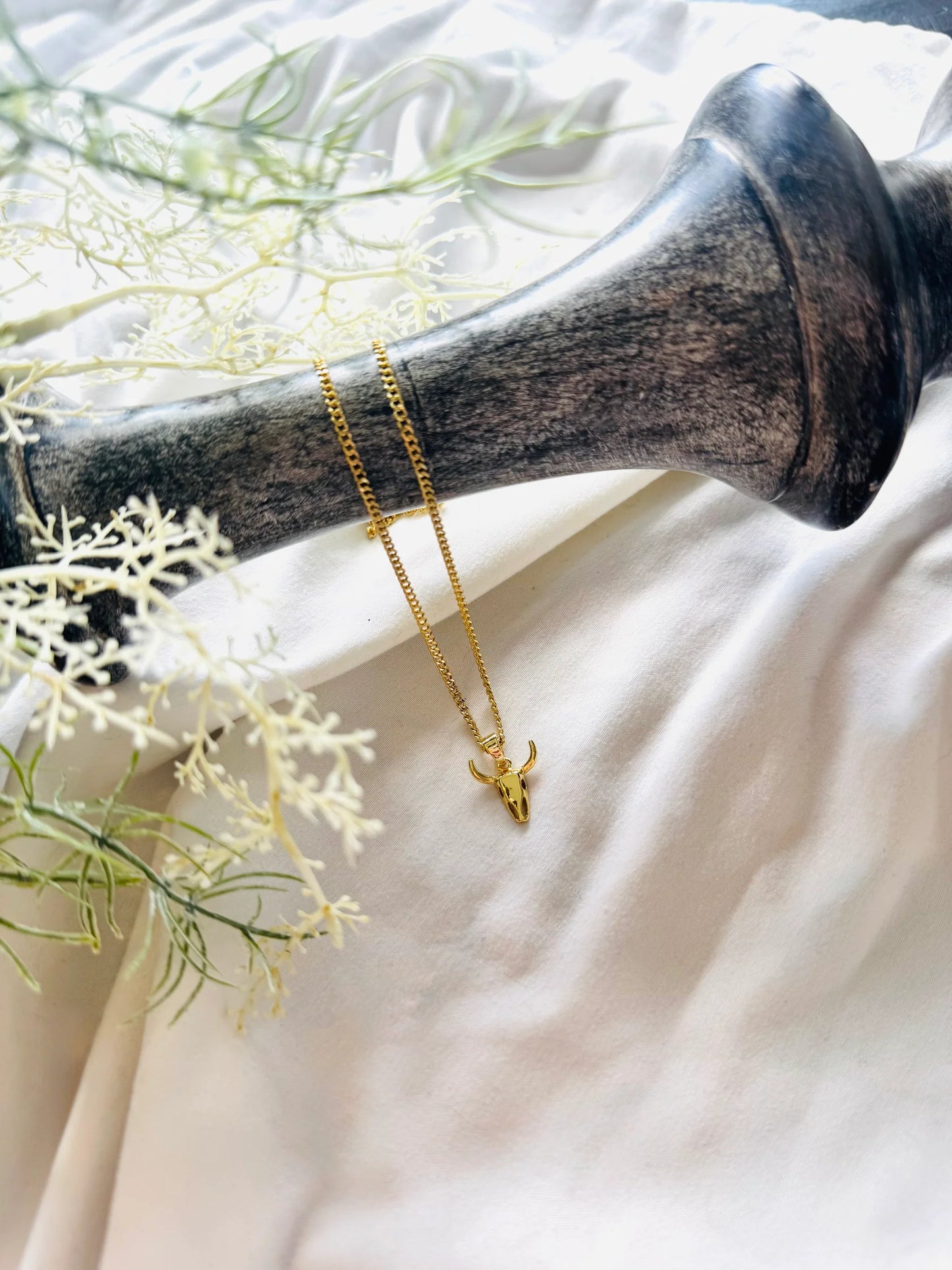 Wild Wild West Necklace-pretty little sparkles