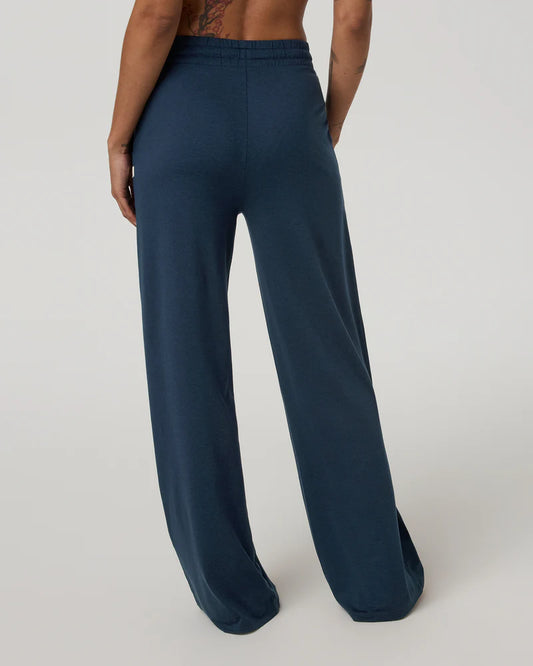 Halo Essential Wideleg Pant