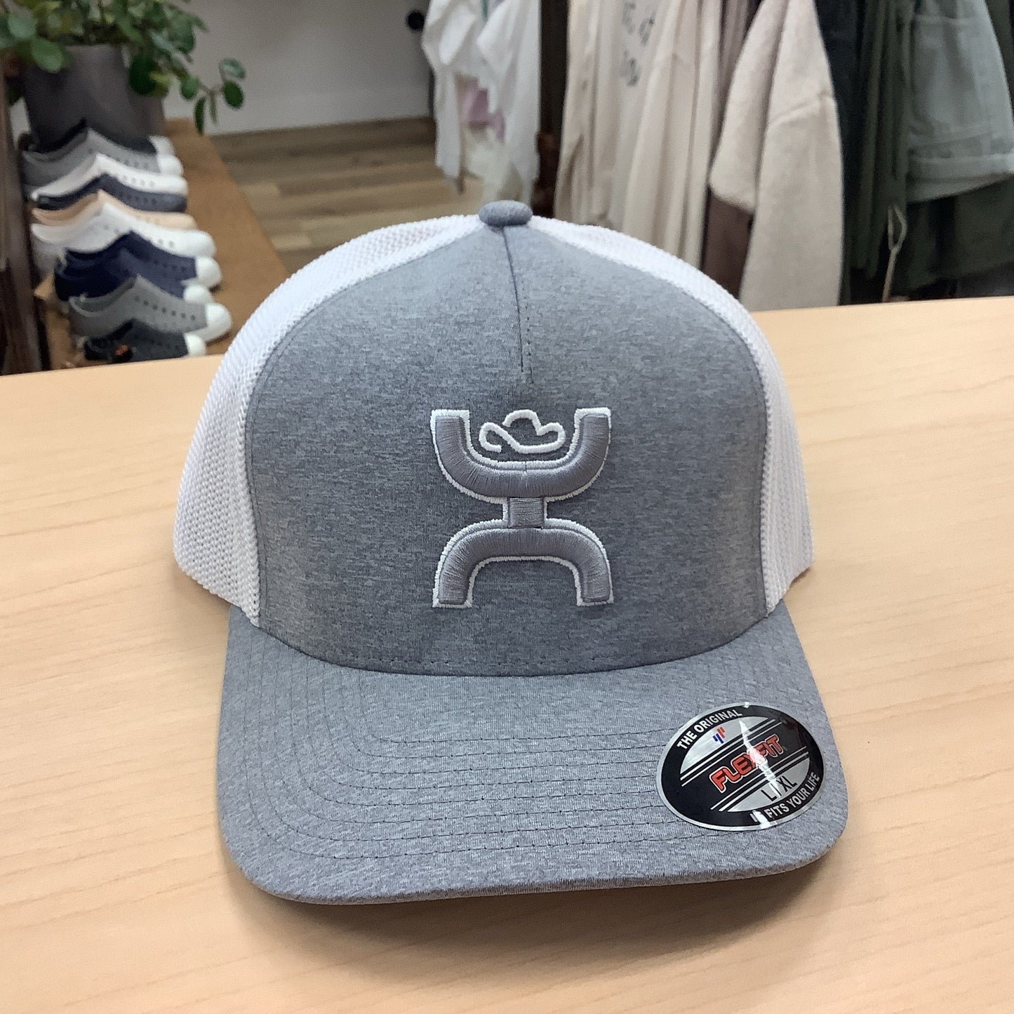 Coach Hooey, Grey/White flex mesh with Grey/white embroidered center front logo - L/X