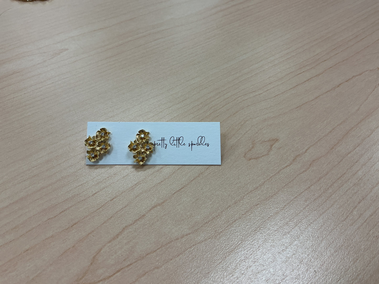 Florence studs - Pretty Little Sparkle’s