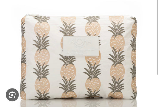 Pineapple Groove