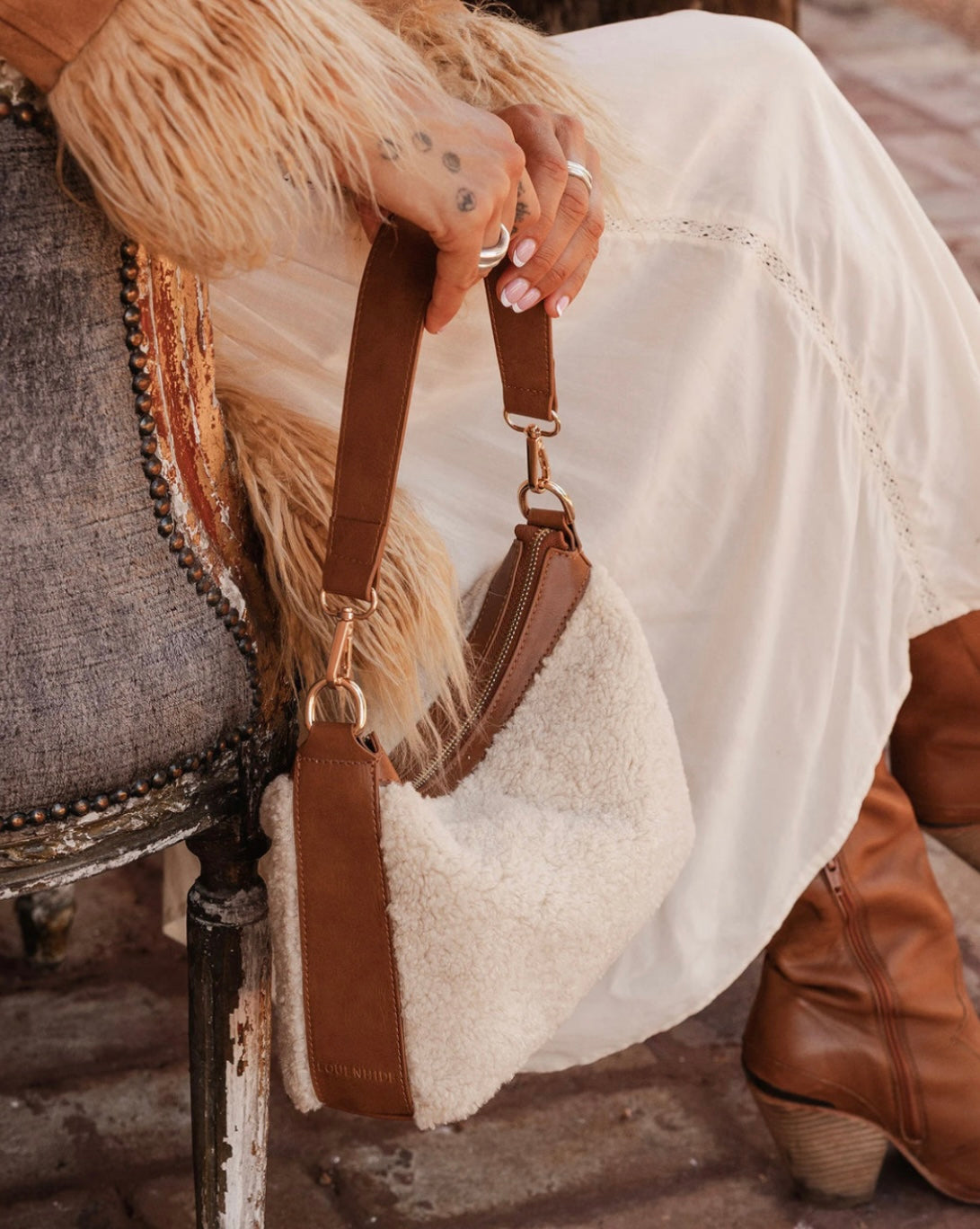 Aspen Shoulder Bag