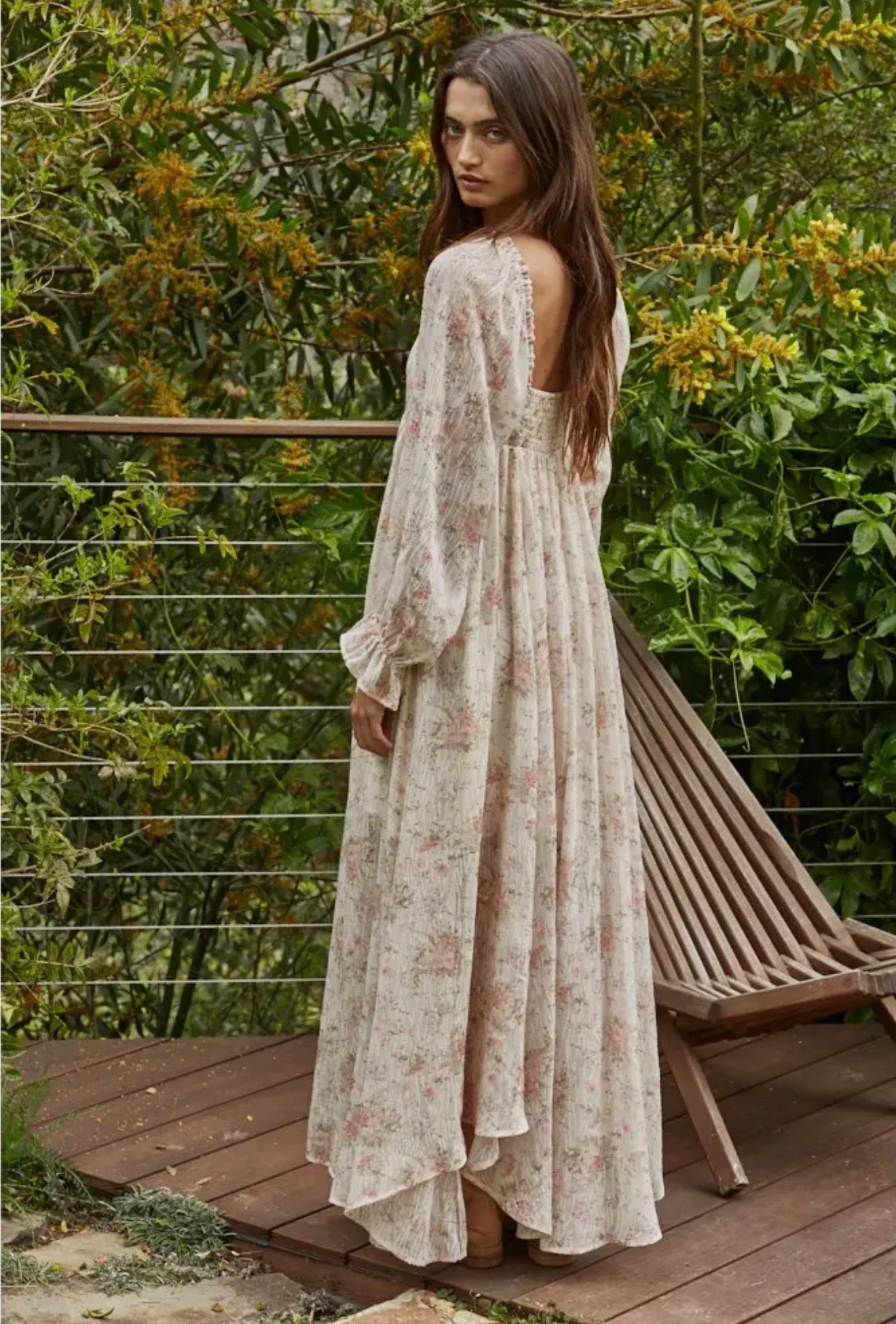 Woven Polyester Chiffon Floral
Flare Maxi Dress