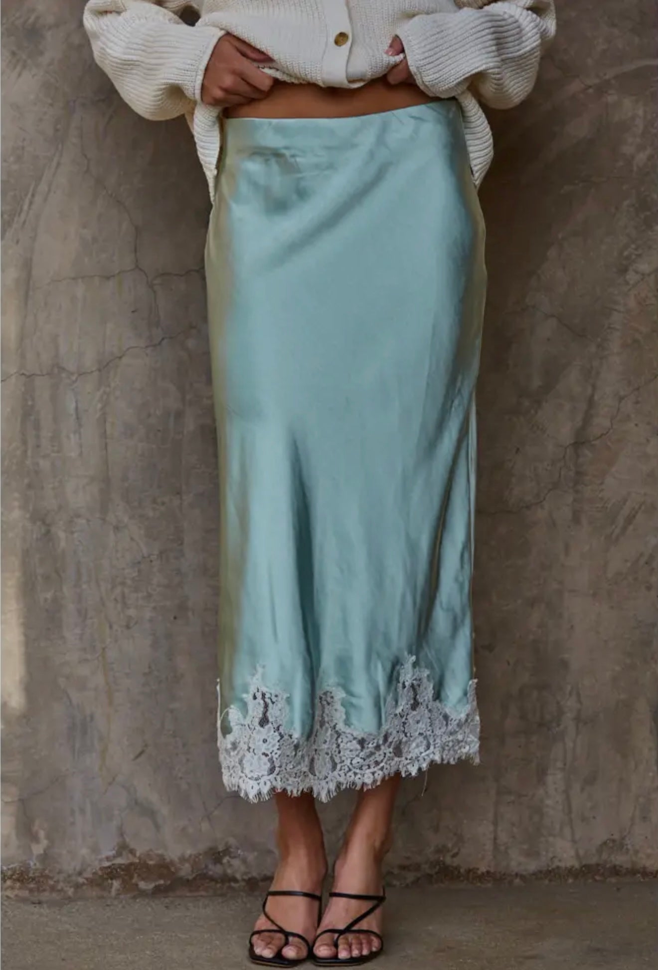 Satin Woven Polyester Spandex
Midi Skirt