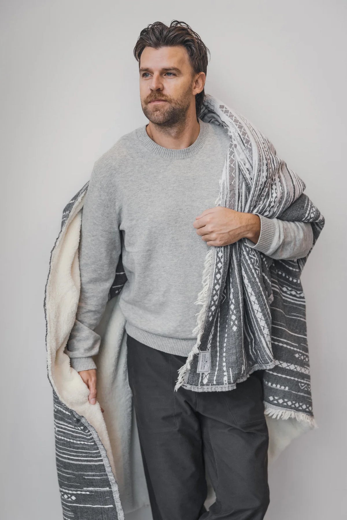 THE CHARA | Fleece Lined Throw