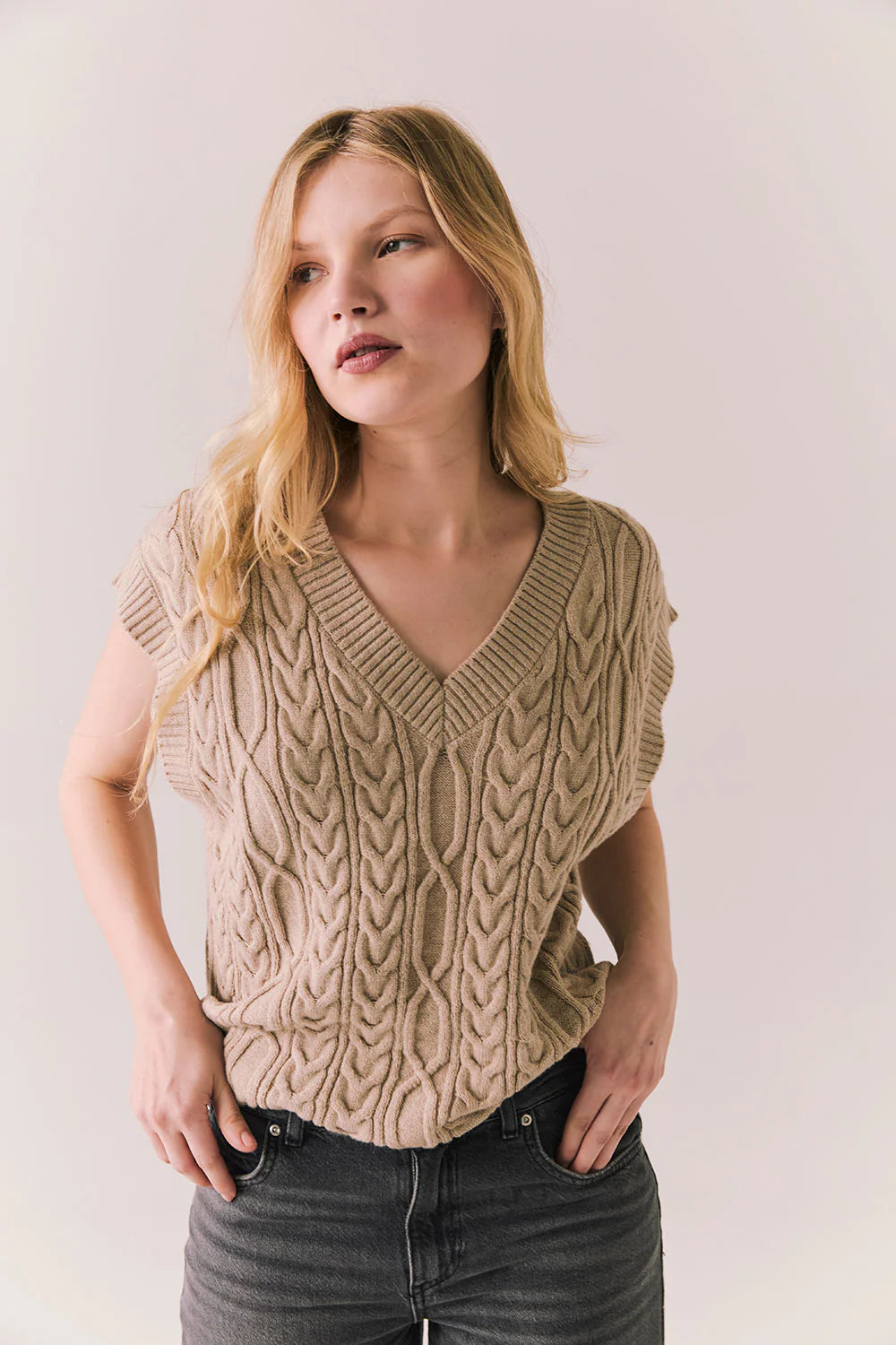 Gaya Heather Oatmeal Sweater Vest