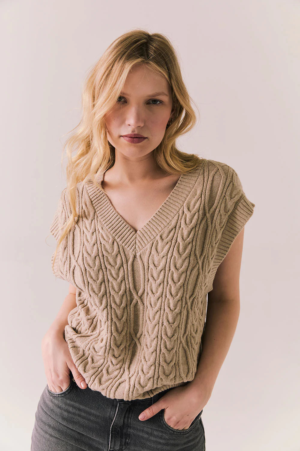 Gaya Heather Oatmeal Sweater Vest