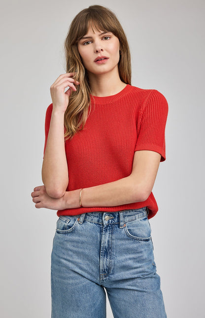 Faye  Top