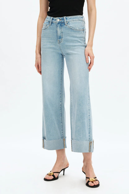 Zephyrine High
Rise Wide Leg light blue