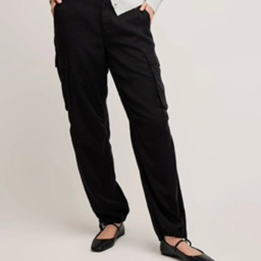 Avery Pant