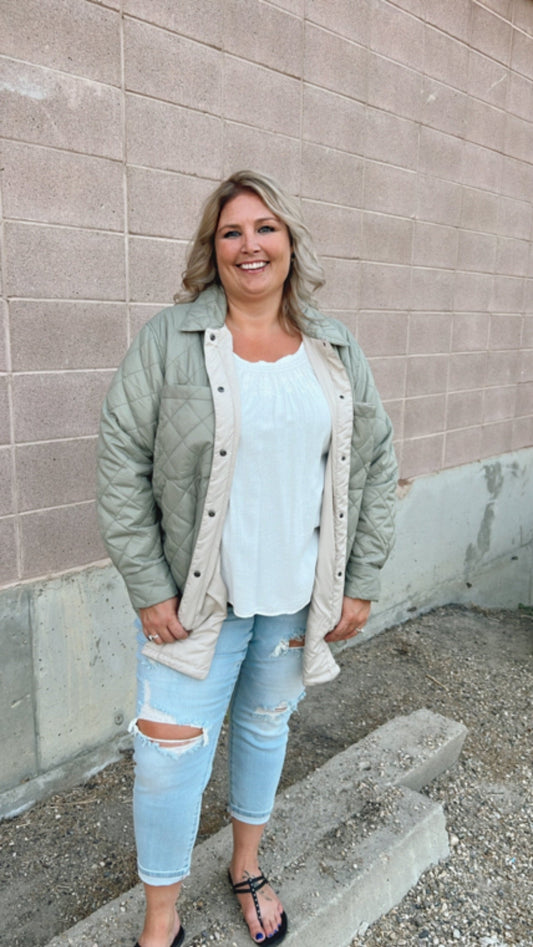 Quilted Light Puffer Shacket